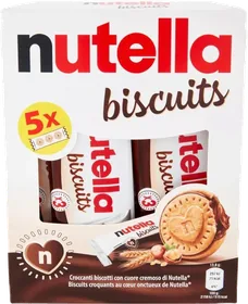 Nutella Biscuits five-pack multipack carton.